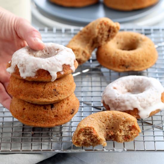 baked carrot raisin spice donuts