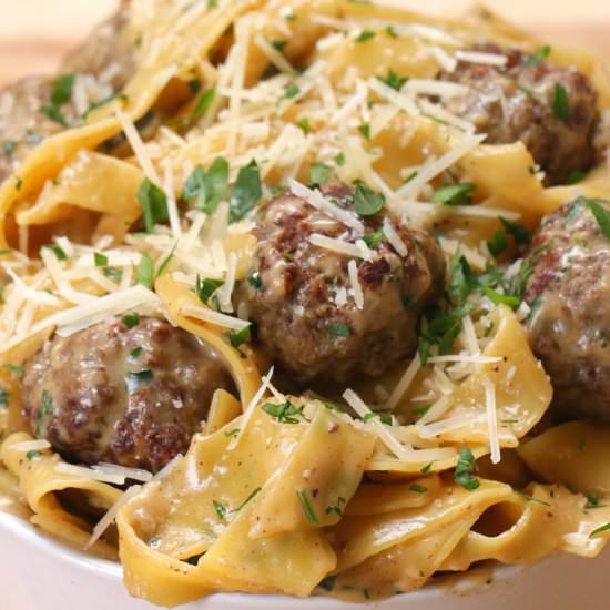 Swedish Meatballs with Noodles