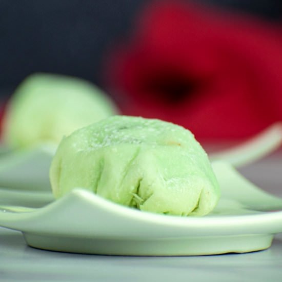 How to Make Mochi Ice Cream
