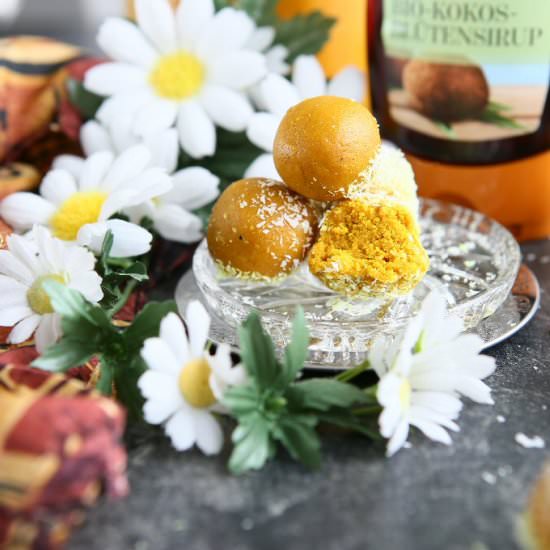 Turmeric Coconut Energy Balls