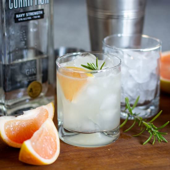 Grapefruit Rosemary Gimlet