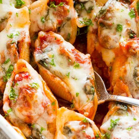 Stuffed Shells Florentine