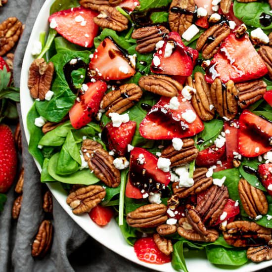 STRAWBERRY SPINACH SALAD