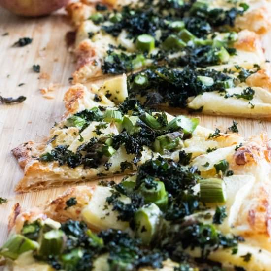 Puff Pastry Pizza with Blue Cheese