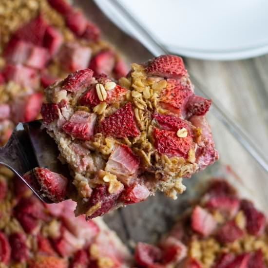 Strawberry Baked Oatmeal