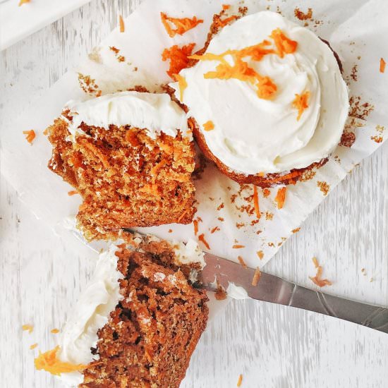 Super Moist Carrot Cake Cupcakes