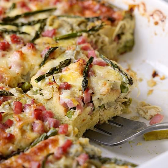 Breakfast Strata w/ Asparagus