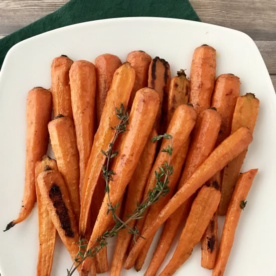 Maple Ginger Roasted Carrots