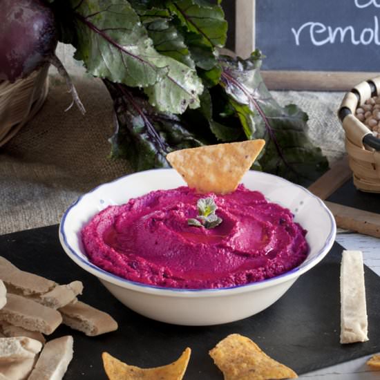 BEETROOT HUMMUS