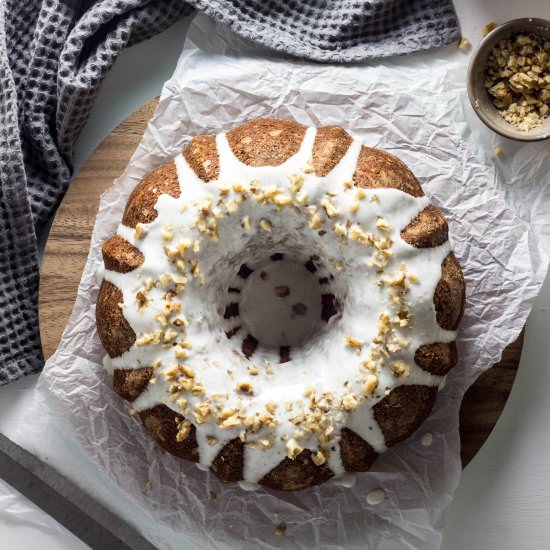 vegan cardamom carrot cake