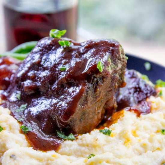 Easy Braised Short Ribs