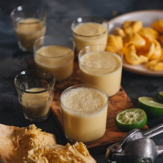 3-Ingredient Jackfruit Smoothie