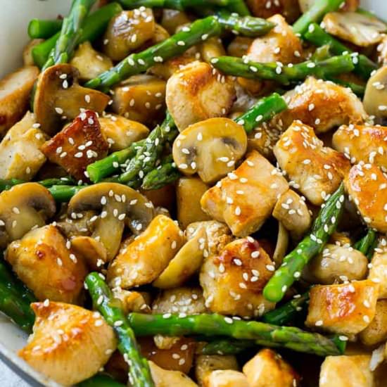 Easy Chicken Asparagus Stir Fry