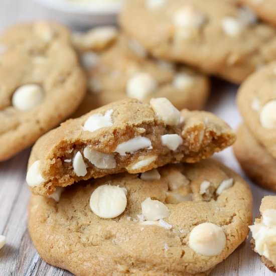 White Chocolate Macadamia Cookies