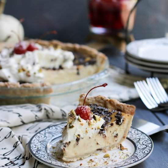 Chocolate Chip Cannoli Pie