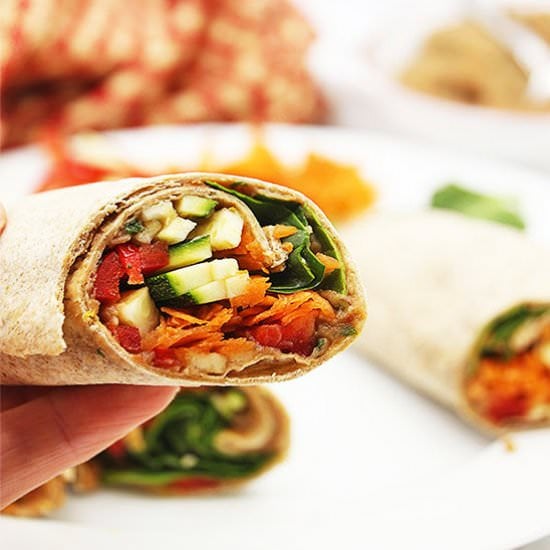 White bean & tomato wraps