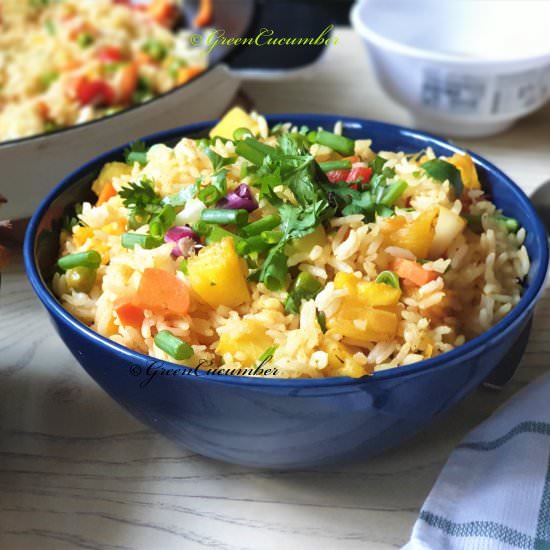 Thai -style pineapple fried rice