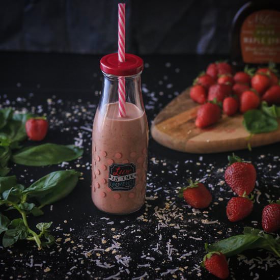 Creamy Strawberry Basil Shake