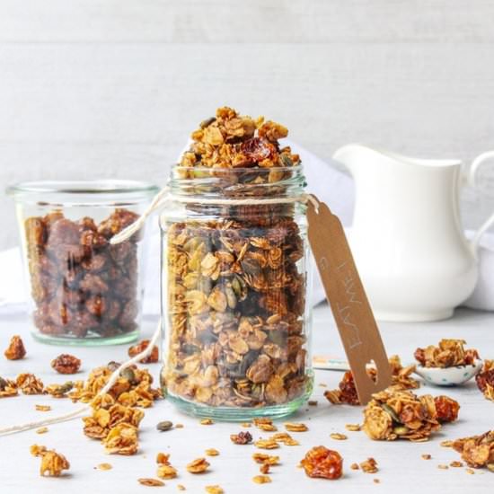 Hot Cross Bun Granola