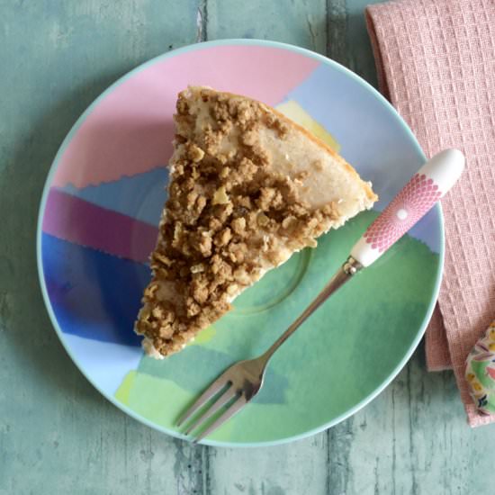 Apple Crumble Cheesecake
