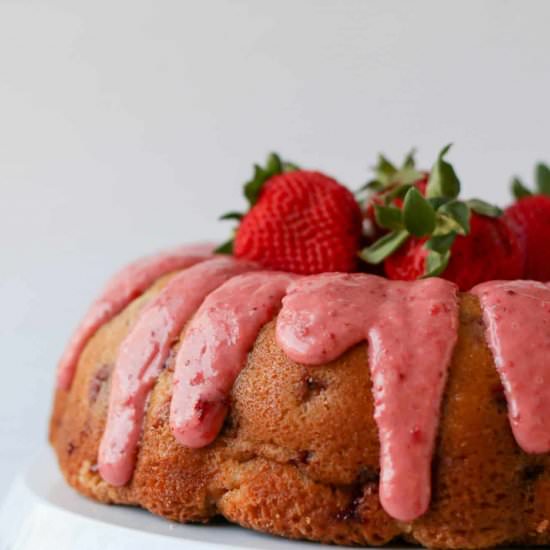 Strawberry Pound Cake