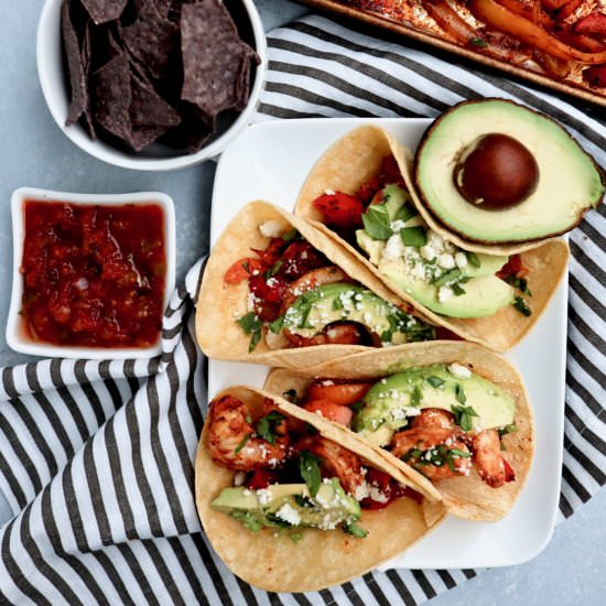 sheet pan shrimp fajitas
