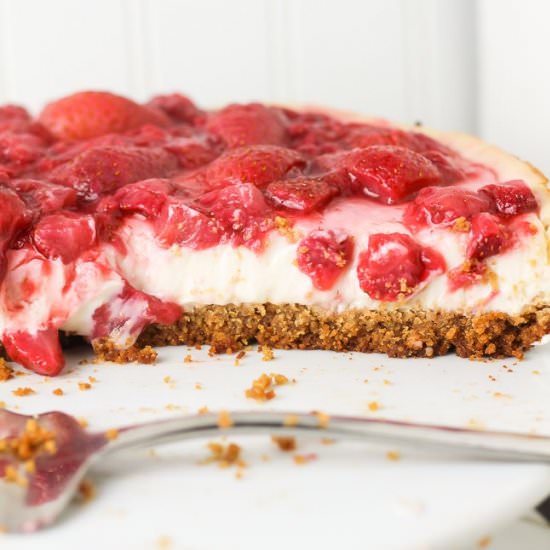Strawberry Vegan Cheesecake