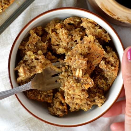 Applesauce Baked Oatmeal