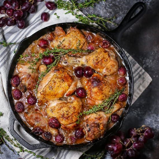 Braised Chicken with Grapes