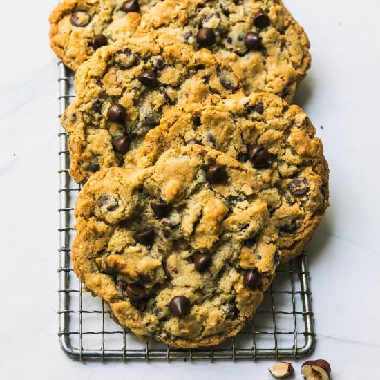 Hazelnut-Chocolate Chip Cookies