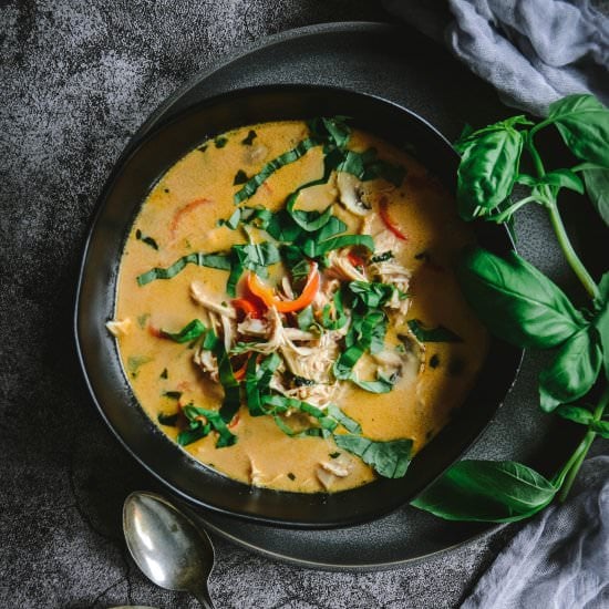 thai coconut chicken soup
