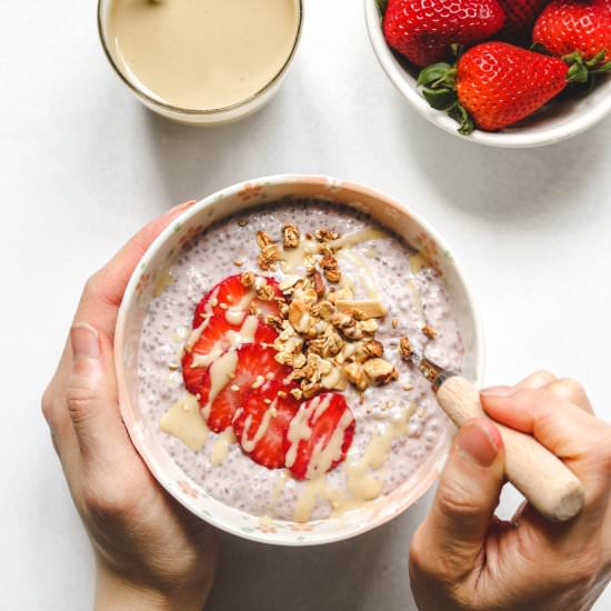 Strawberry Tahini Chia Pudding