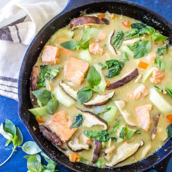Keto Curry Skillet with Salmon