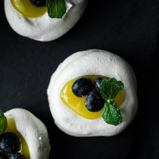 Mini Pavlova Recipe