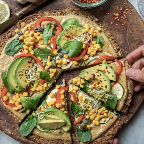 Vegan Pizza with Zucchini-Crust