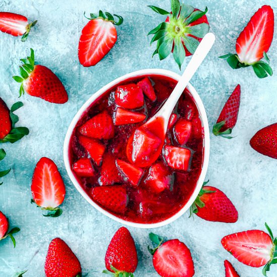 Easy Strawberry Sauce Recipe
