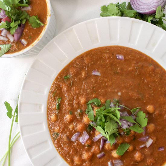 Restaurant style chana masala