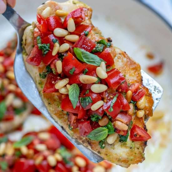 Pest Bruschetta Chicken