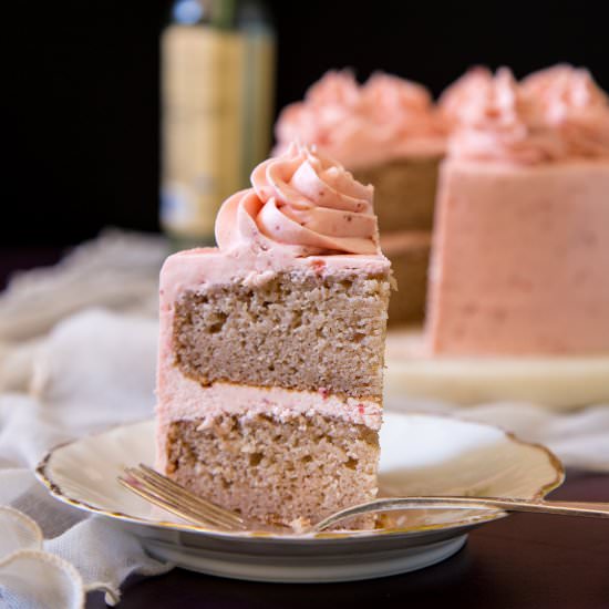 6″ strawberry cake