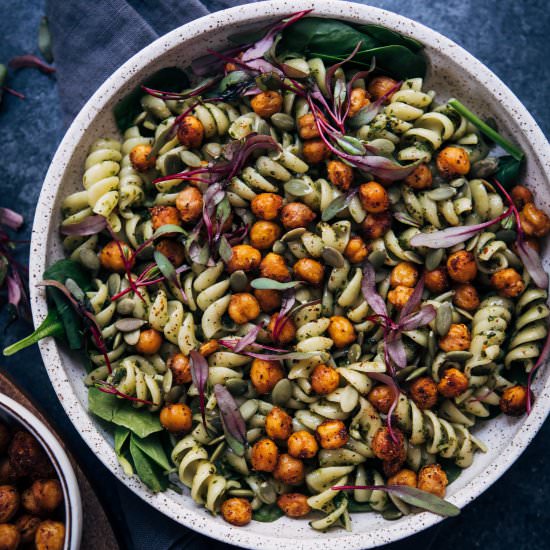 Vegan Pesto Chickpea Bowl