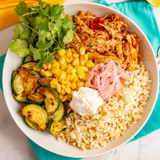 Salsa chicken grain bowls