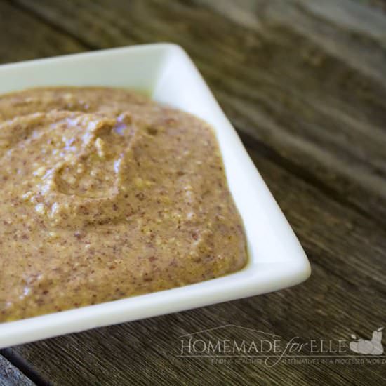 Homemade Peanut Butter
