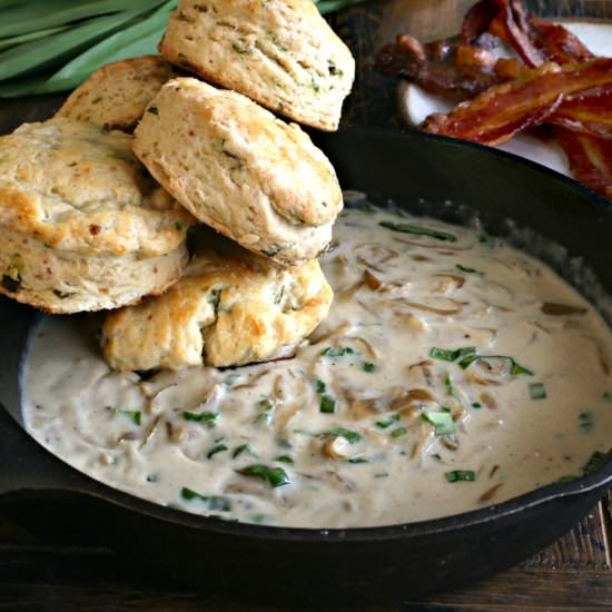 Ramp Biscuits and Gravy