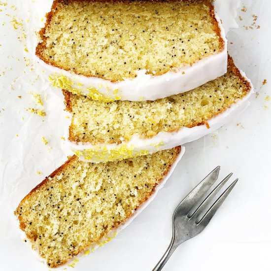 Lemon Drizzle Loaf Cake
