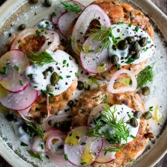 Rye Salmon Cakes