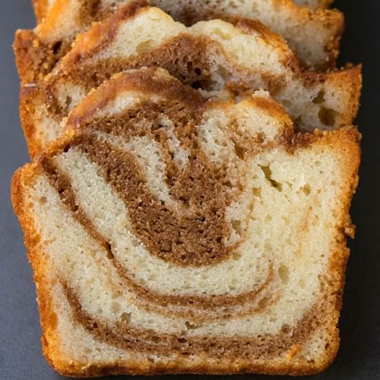 Cinnamon Roll Cake
