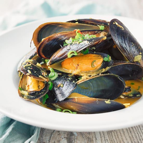 Quick and Easy Indian Curry Mussels