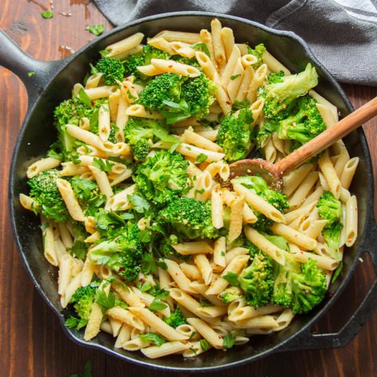 Easy Lemon Broccoli Pasta
