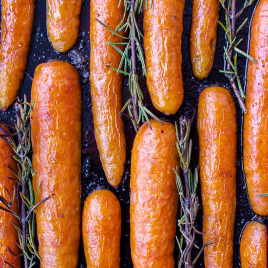 Roasted Maple Rosemary Carrots