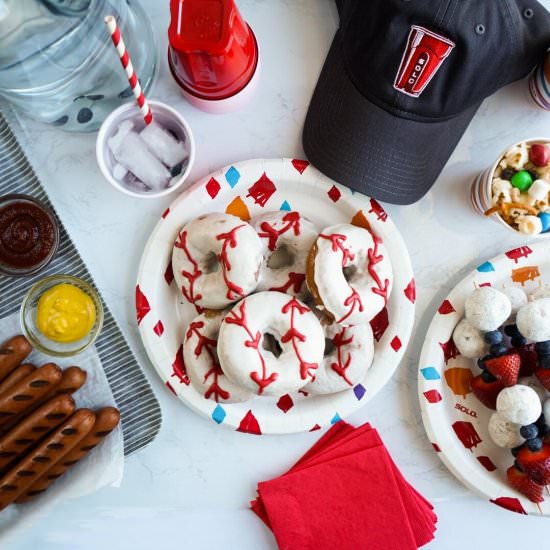 How to Host a Baseball Party